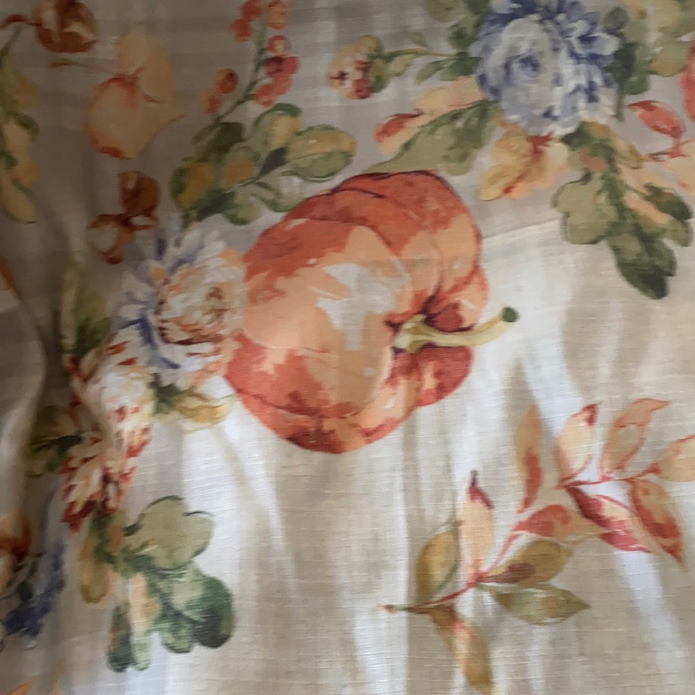 Lenox tablecloth